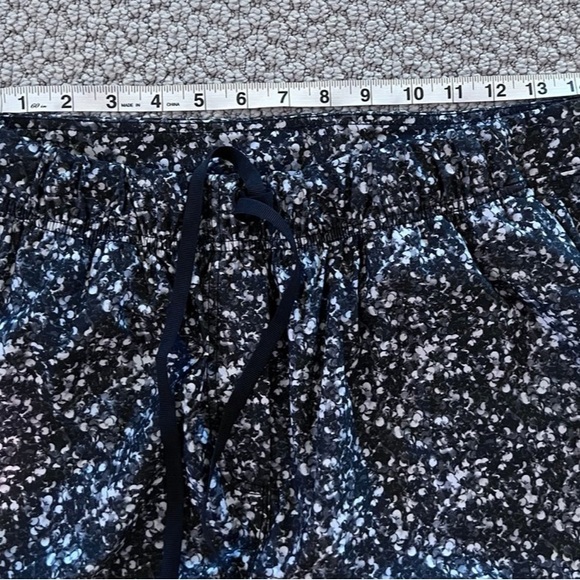 Lululemon Shimmy Shimmer Jet Pants Size 12 ish - Picture 11 of 11